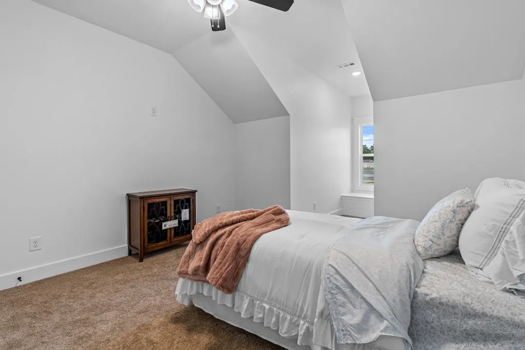 705 S Wall Street Shelbyville TN 37160