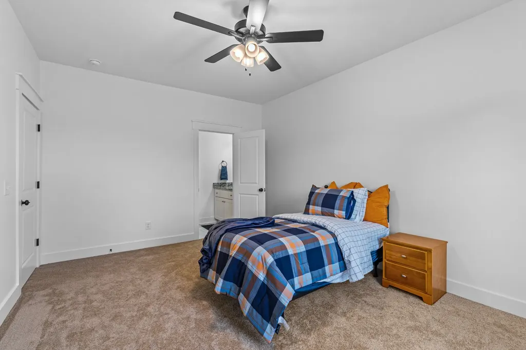 705 S Wall Street Shelbyville TN 37160