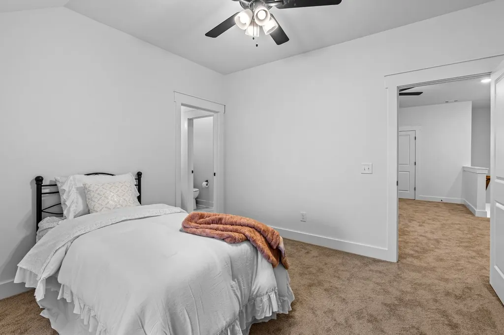 705 S Wall Street Shelbyville TN 37160