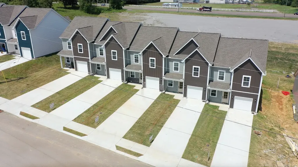 705 S Wall Street Shelbyville TN 37160