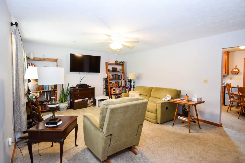 135 Old Hwy 52w Portland TN 37148