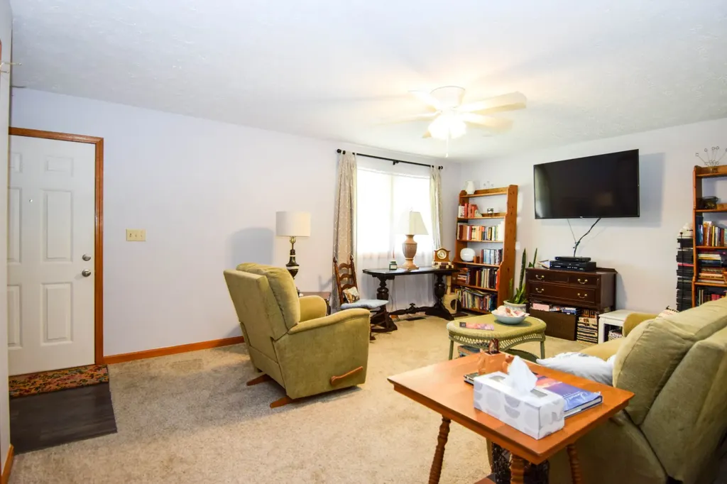 135 Old Hwy 52w Portland TN 37148