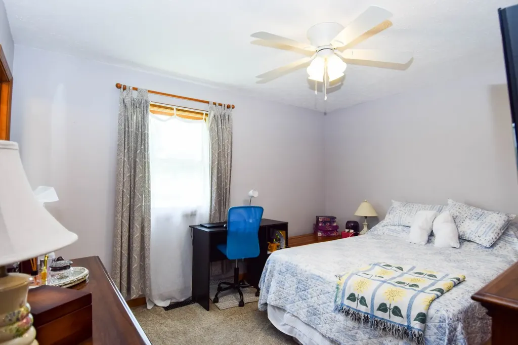 135 Old Hwy 52w Portland TN 37148