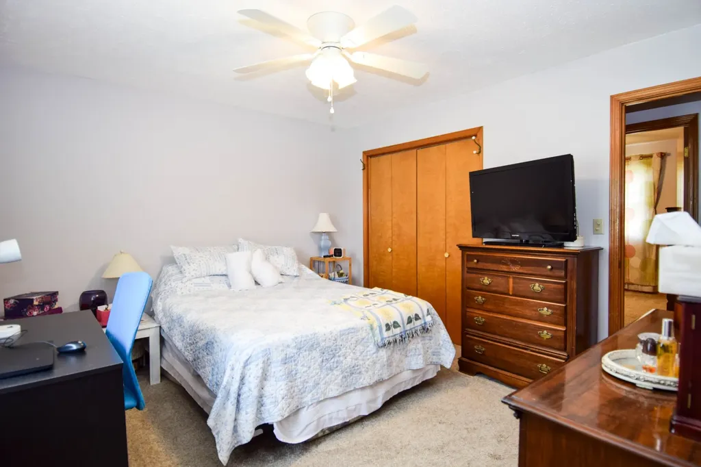 135 Old Hwy 52w Portland TN 37148