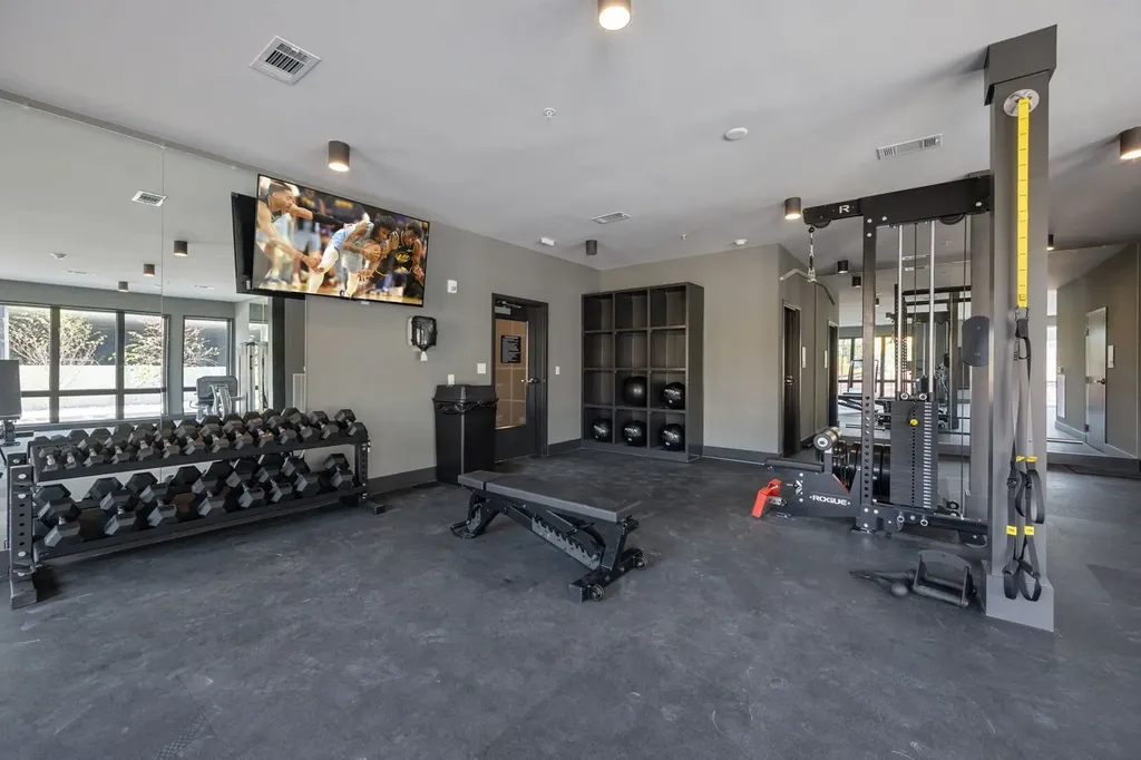 303 31st Ave, N Nashville TN 37203