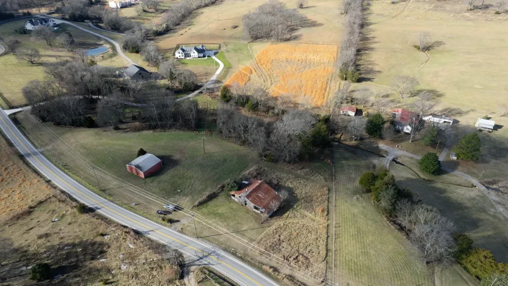 9604 Clovercroft Road Nolensville TN 37135