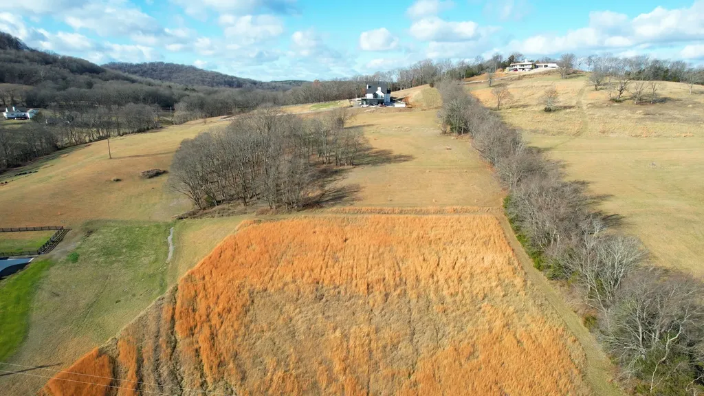 9604 Clovercroft Road Nolensville TN 37135