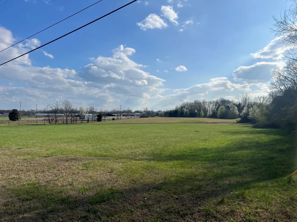 6935 Alexandria Murfreesboro TN 37129