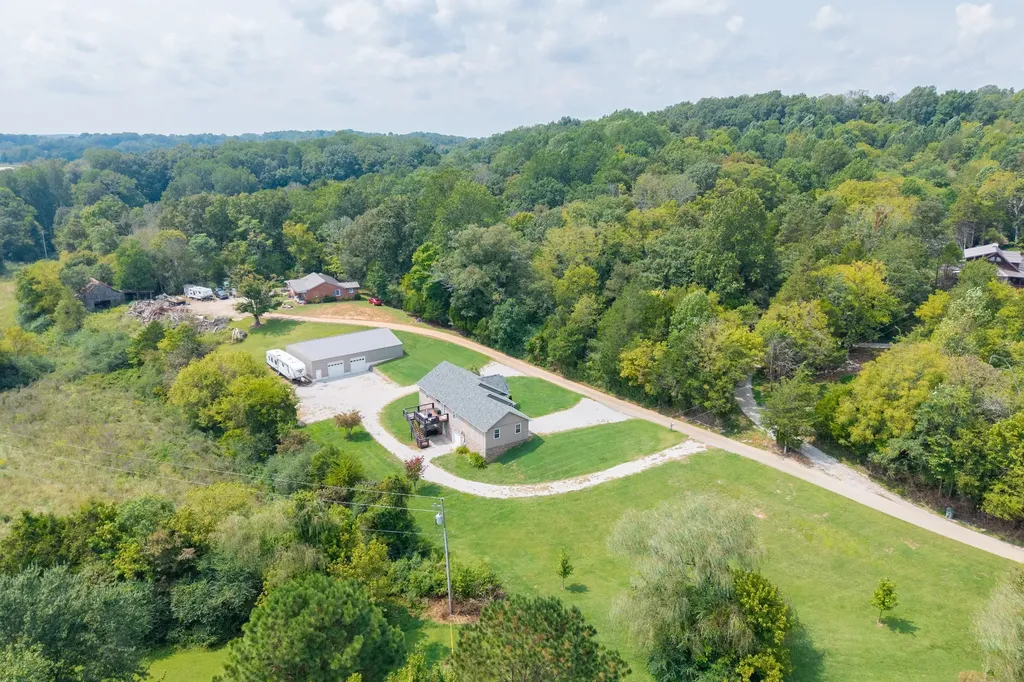 1756 Kirby Lane Cookeville TN 38506