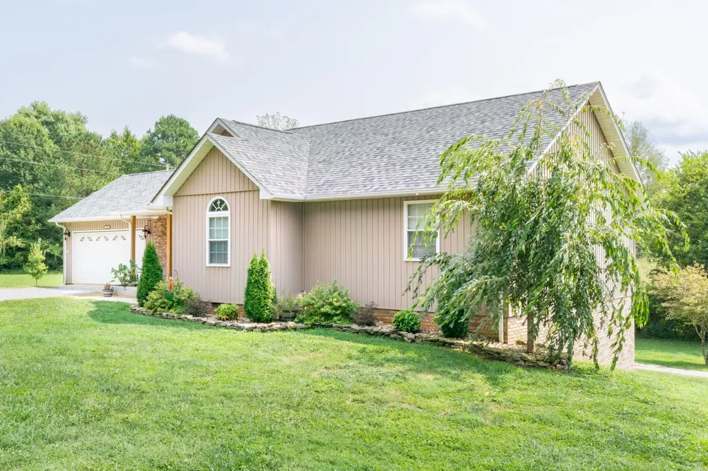 1756 Kirby Lane Cookeville TN 38506