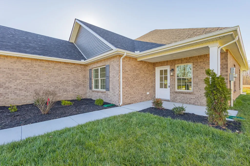 58 Brooklyn Avenue Manchester TN 37355