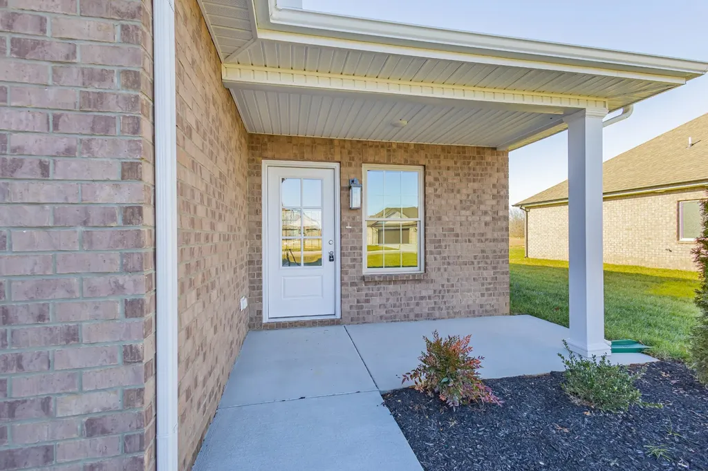 58 Brooklyn Avenue Manchester TN 37355