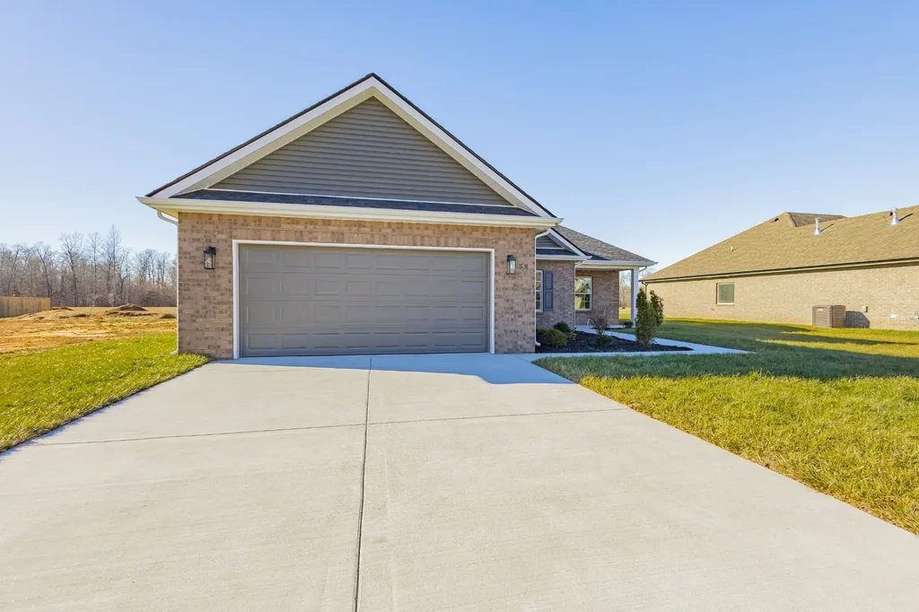 58 Brooklyn Avenue Manchester TN 37355