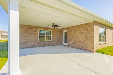 58 Brooklyn Avenue Manchester TN 37355