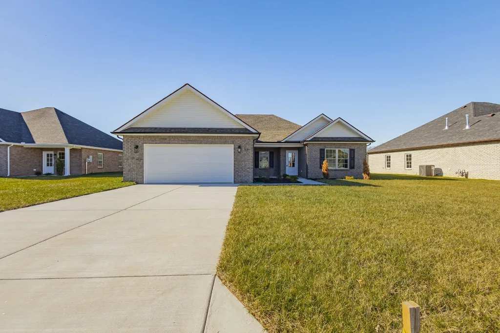 42 Brooklyn Avenue Manchester TN 37355