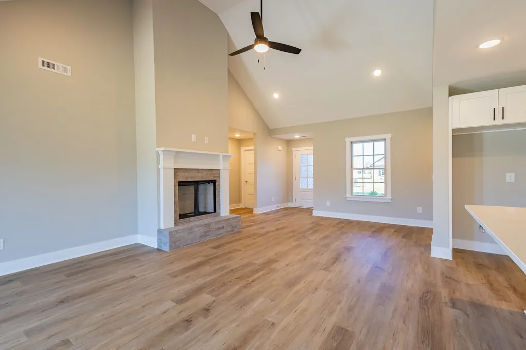42 Brooklyn Avenue Manchester TN 37355