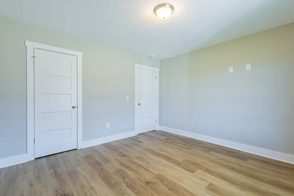 42 Brooklyn Avenue Manchester TN 37355