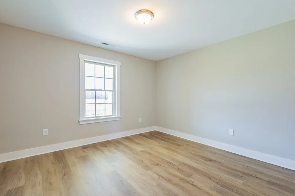 42 Brooklyn Avenue Manchester TN 37355