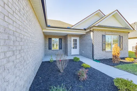 42 Brooklyn Avenue Manchester TN 37355