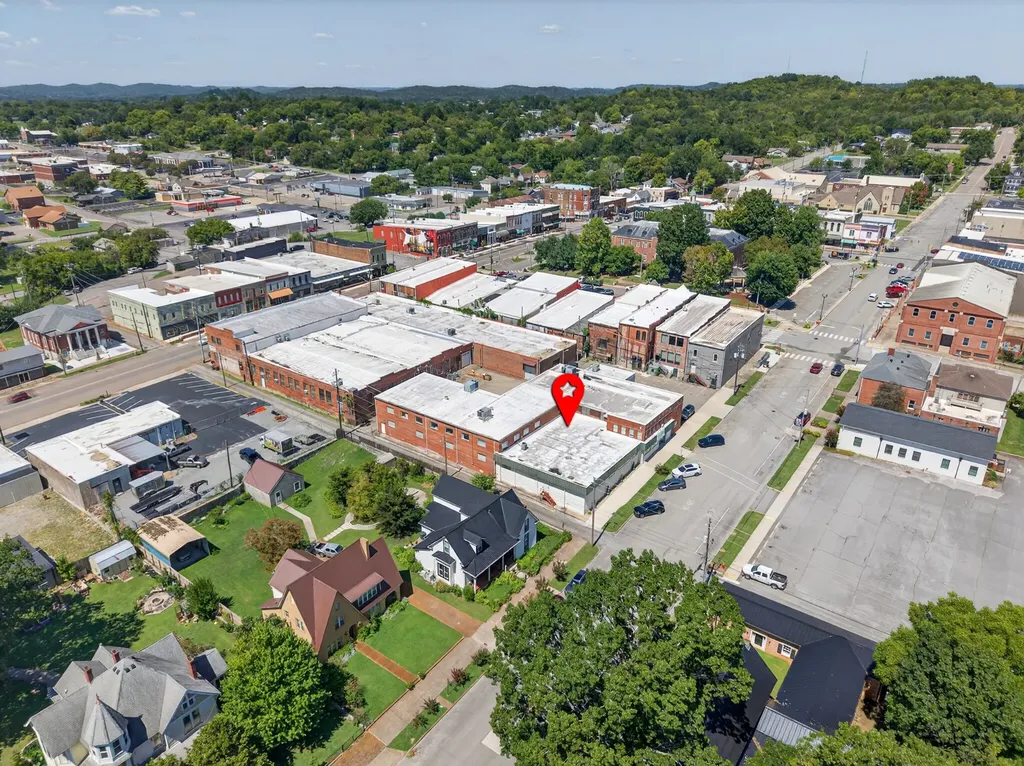 207 Elk Ave, S Fayetteville TN 37334