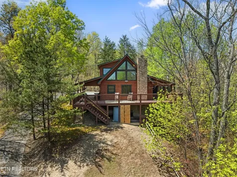 4388 Carolina Cove Way Pigeon Forge TN 37863