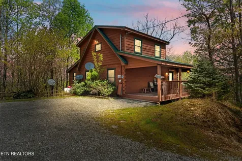 4388 Carolina Cove Way Pigeon Forge TN 37863