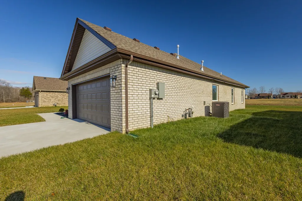 43 Brooklyn Avenue Manchester TN 37355