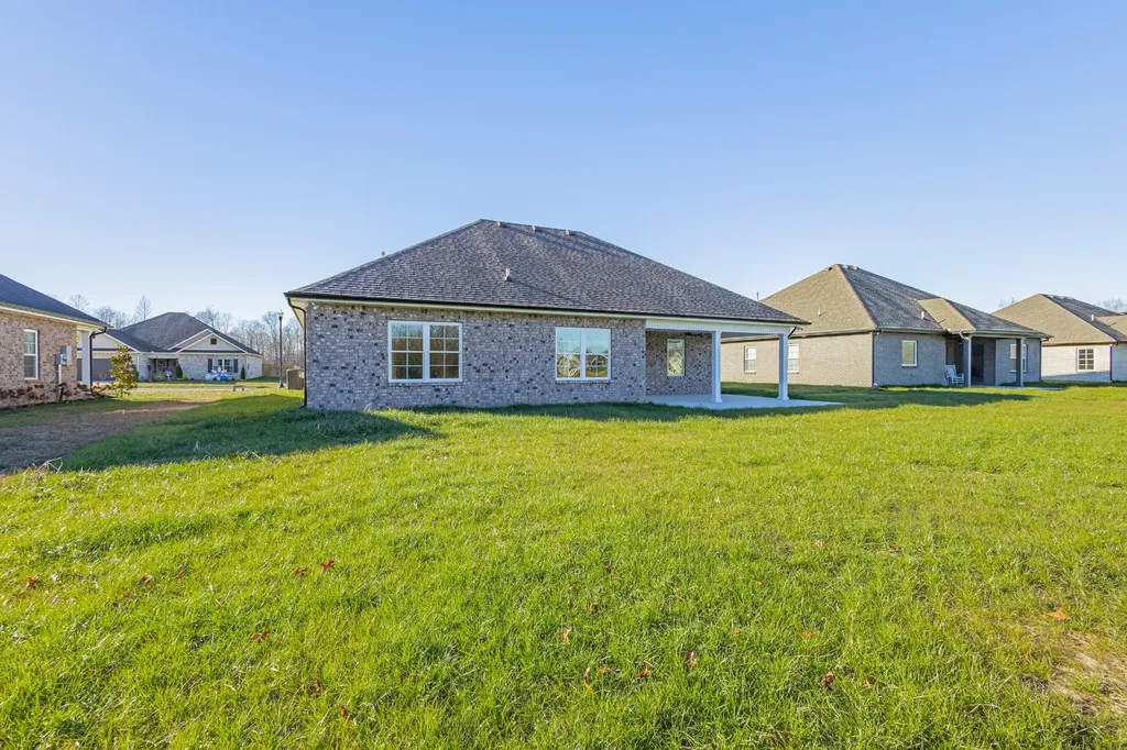 71 Brooklyn Avenue Manchester TN 37355