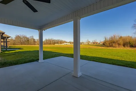 71 Brooklyn Avenue Manchester TN 37355