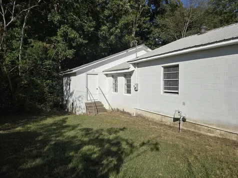 1540 Linden Highway Hohenwald TN 38462