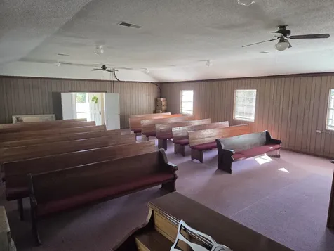 1540 Linden Highway Hohenwald TN 38462