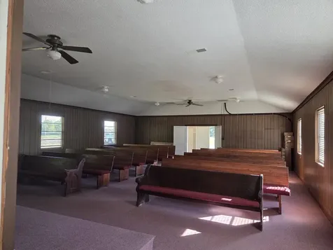 1540 Linden Highway Hohenwald TN 38462