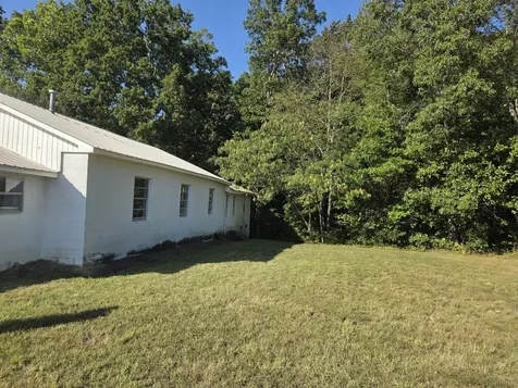 1540 Linden Highway Hohenwald TN 38462