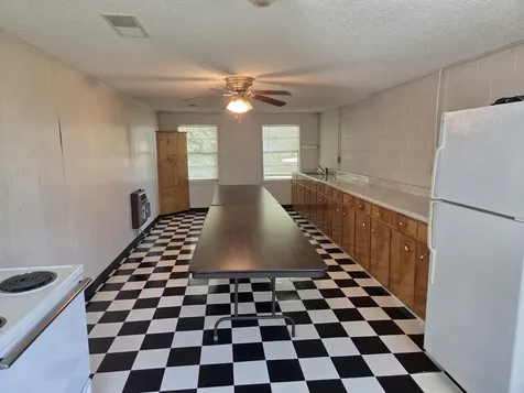 1540 Linden Highway Hohenwald TN 38462