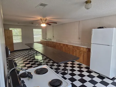 1540 Linden Highway Hohenwald TN 38462