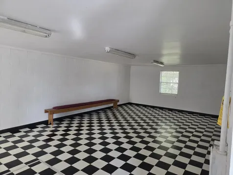 1540 Linden Highway Hohenwald TN 38462