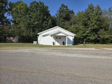 1540 Linden Highway Hohenwald TN 38462