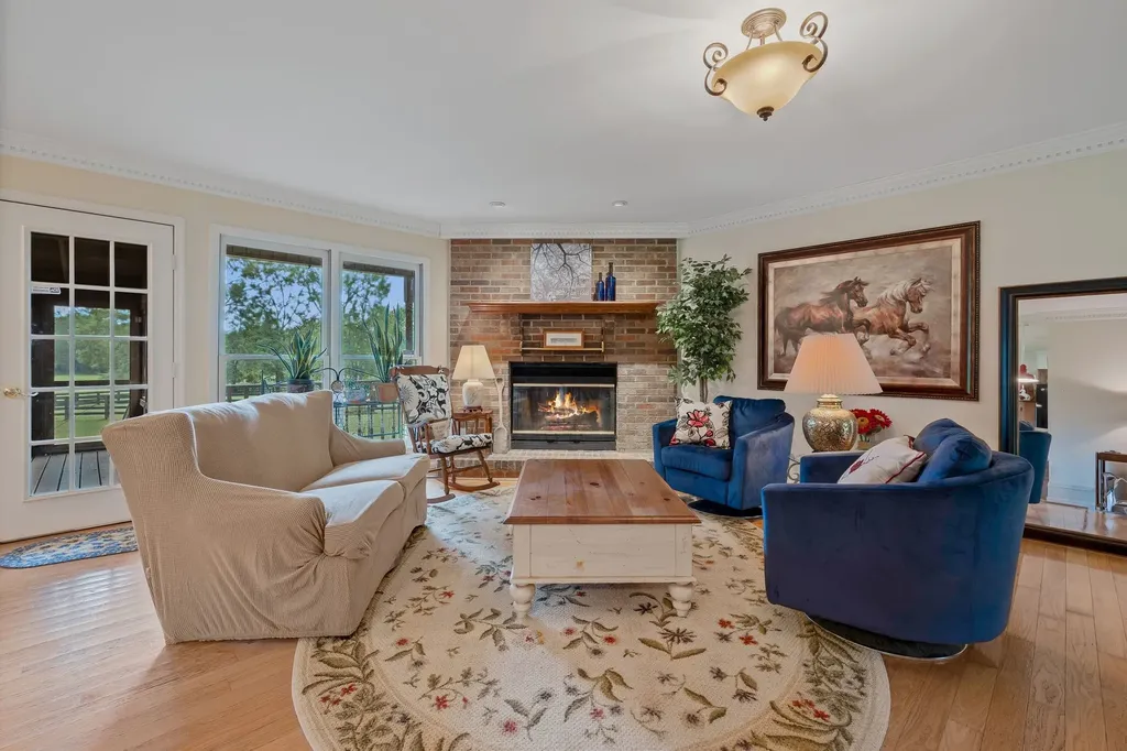 5010 John Lee Johnson Road Columbia TN 38401