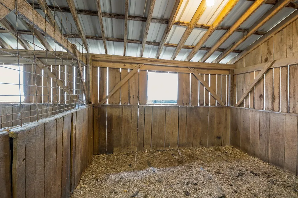 5010 John Lee Johnson Road Columbia TN 38401