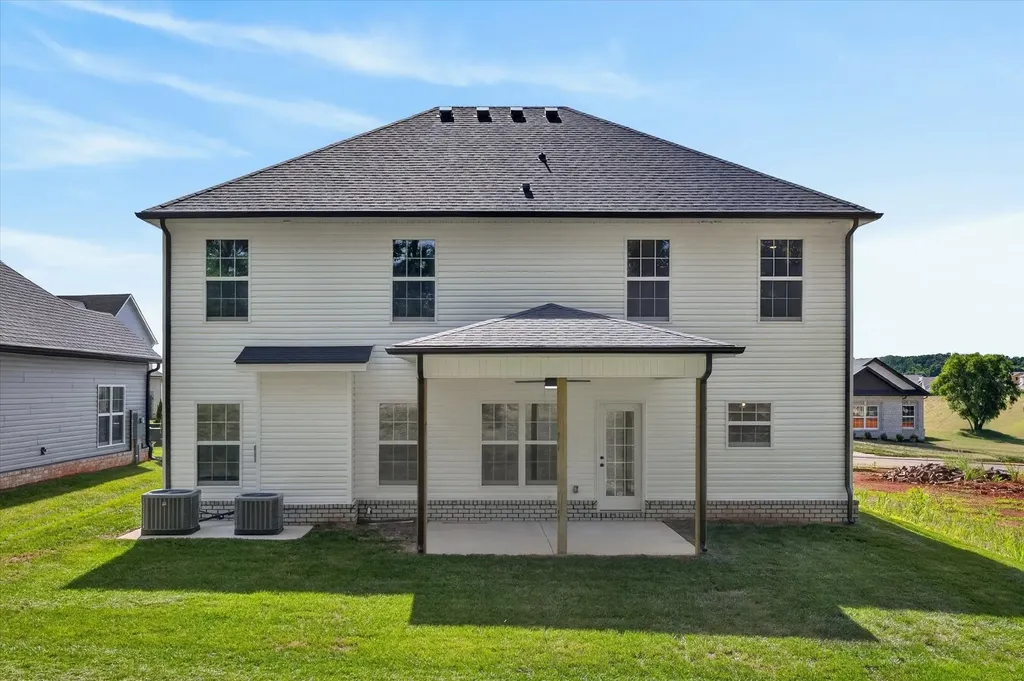 1261 Mourning Cloak Drive Clarksville TN 37043
