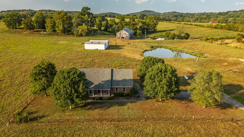 724 Deshea Creek Road Gallatin TN 37066