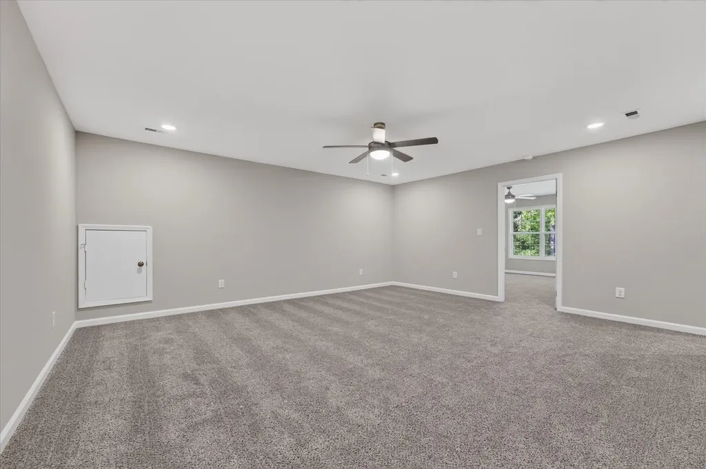 1267 Mourning Cloak Drive Clarksville TN 37043