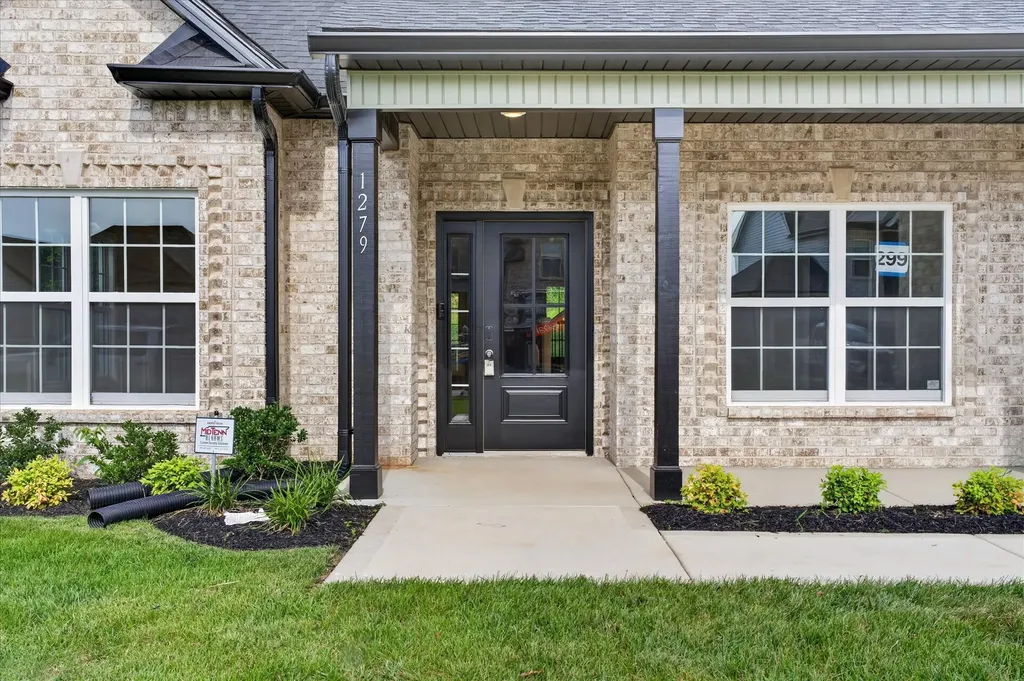 1267 Mourning Cloak Drive Clarksville TN 37043