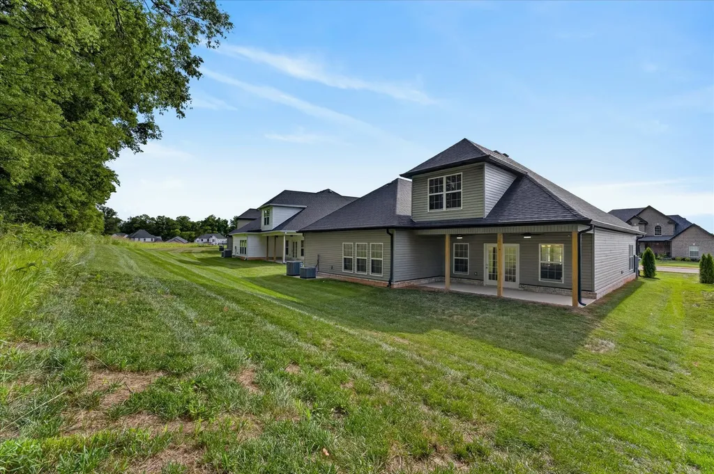 1267 Mourning Cloak Drive Clarksville TN 37043
