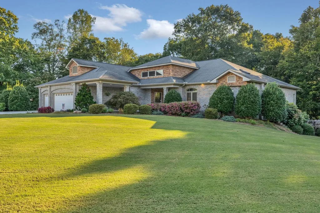 2124 Boswell Road Winchester TN 37398