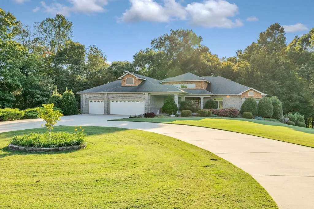 2124 Boswell Road Winchester TN 37398