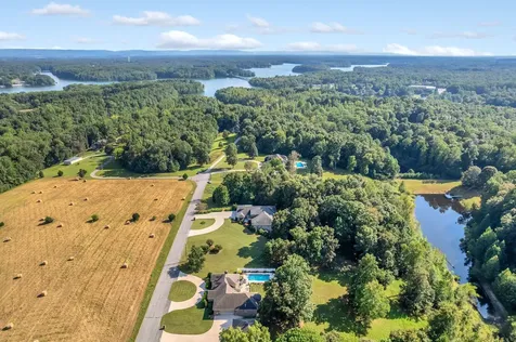 2124 Boswell Road Winchester TN 37398