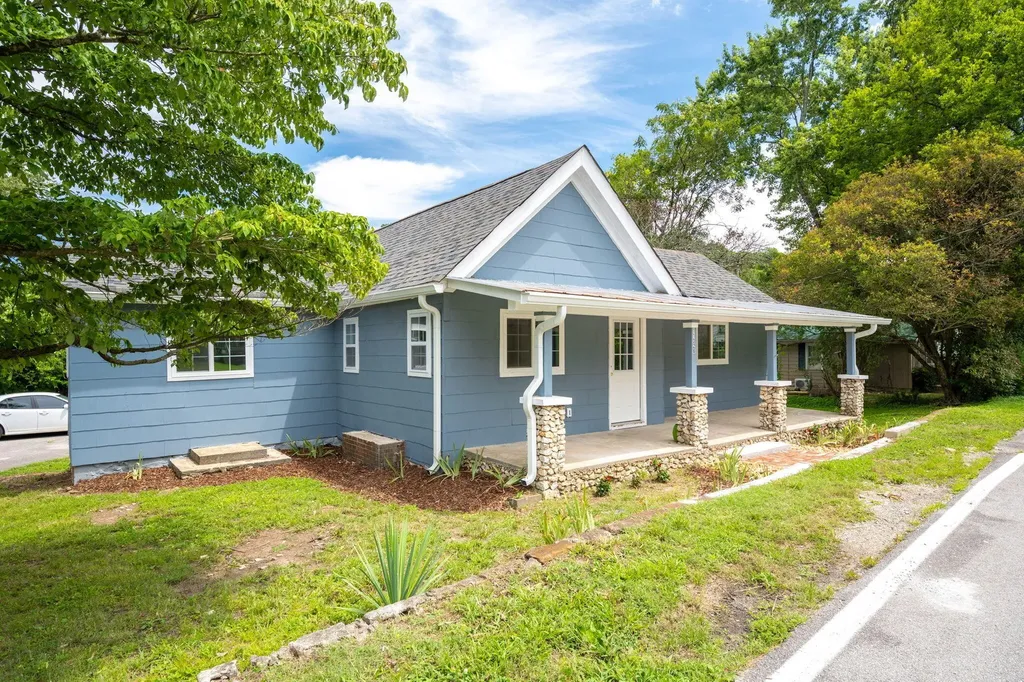 11326 Old Dayton Pike Soddy Daisy TN 37379