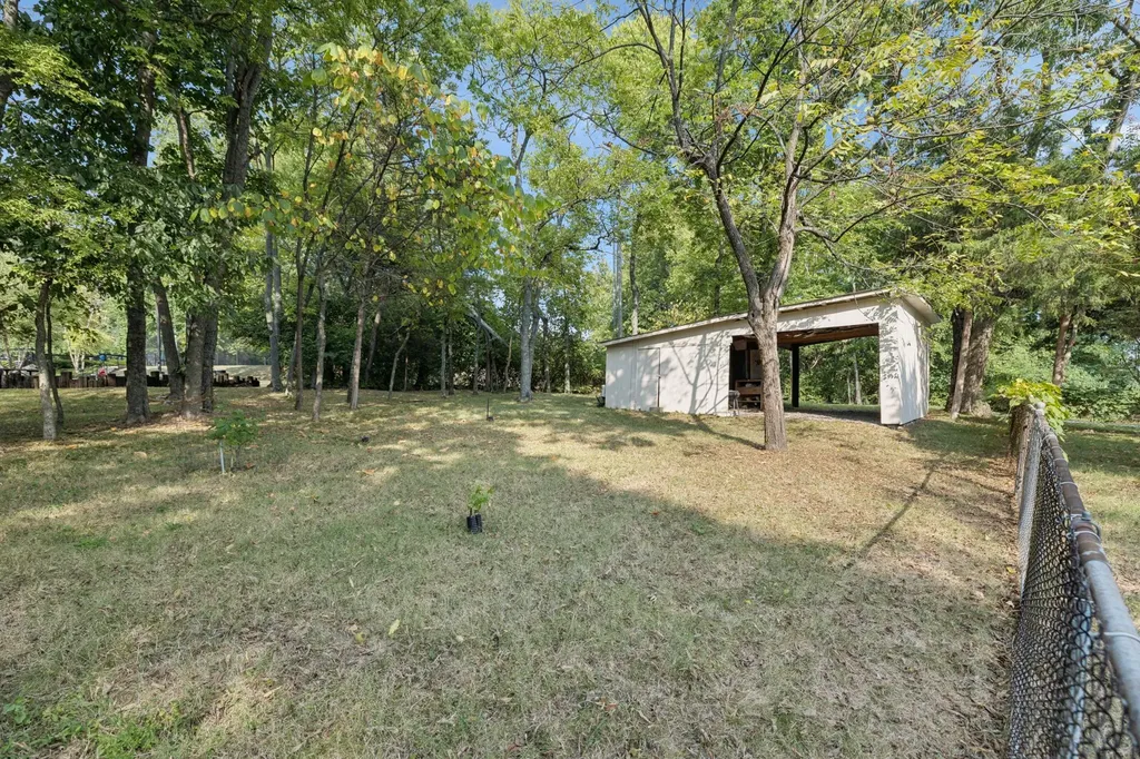 812 W Old Hickory Boulevard Madison TN 37115