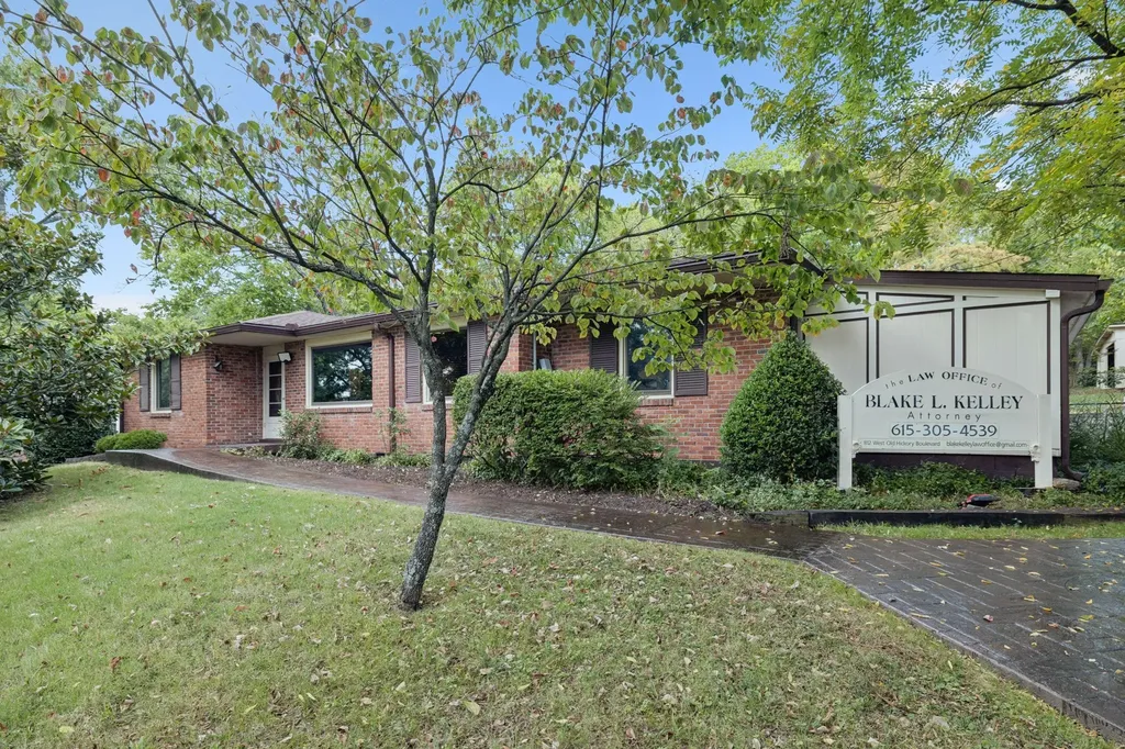 812 W Old Hickory Boulevard Madison TN 37115
